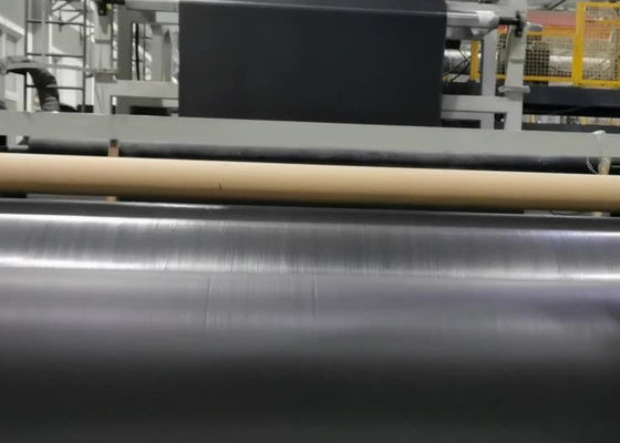 Edificio de estilo moderno Techo sintético Revestimiento impermeable PP y membrana de betún resistente al agua para uso al aire libre