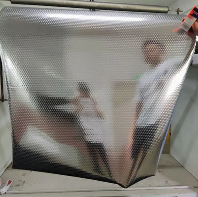 1.2m 1.5m Bolboreta de aislamiento de la pared de los pernos Bolboreta de plata de la lámina de envoltura de material aislante